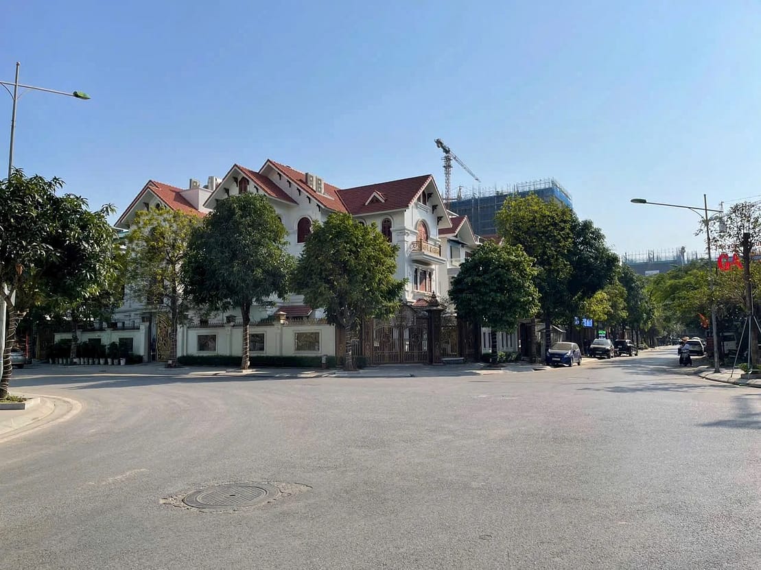 Thấp tầng Ở KĐT Tây Nam Linh Đàm