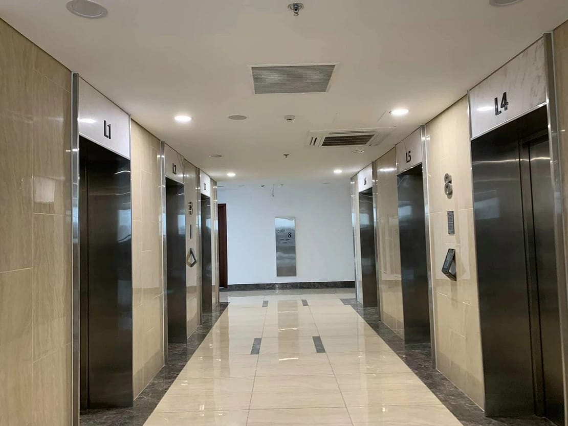 sảnh thang máy cư dân hinode city