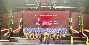 Riêng doanh nghiệp của 10 Sao Đỏ 2022 đã tạo ra doanh thu 58.500 tỷ đồng năm 2021, đạt lợi nhuận 1.955 tỷ đồng, nộp ngân sách 2.050 tỷ đồng, giải quyết việc làm cho 10.600 lao động.